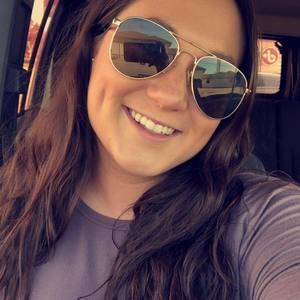 Meet your Posher, Hannah